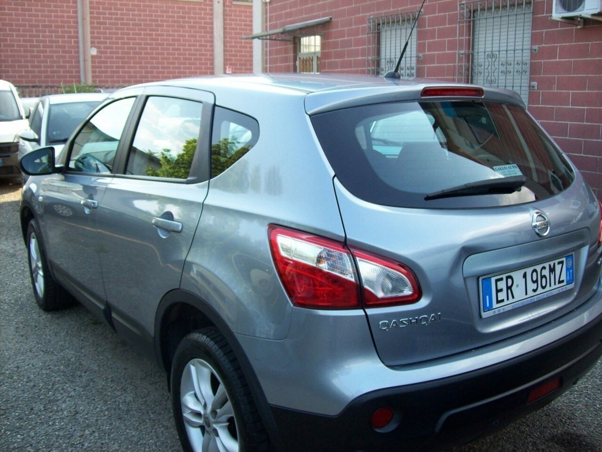 Nissan Qashqai 1.5 dCi DPF Acenta (6)