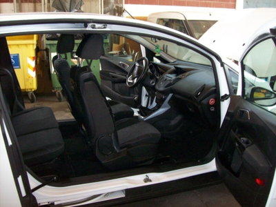 Ford B-Max B-Max 1.4 90 CV GPL Titanium (10)