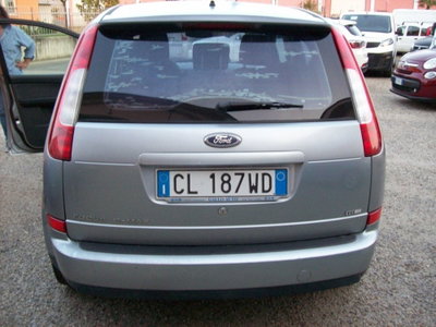 Ford C-Max 2.0 TDCi 136 CV (12)