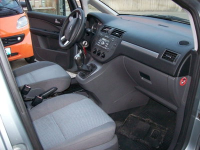 Ford C-Max 2.0 TDCi 136 CV (16)