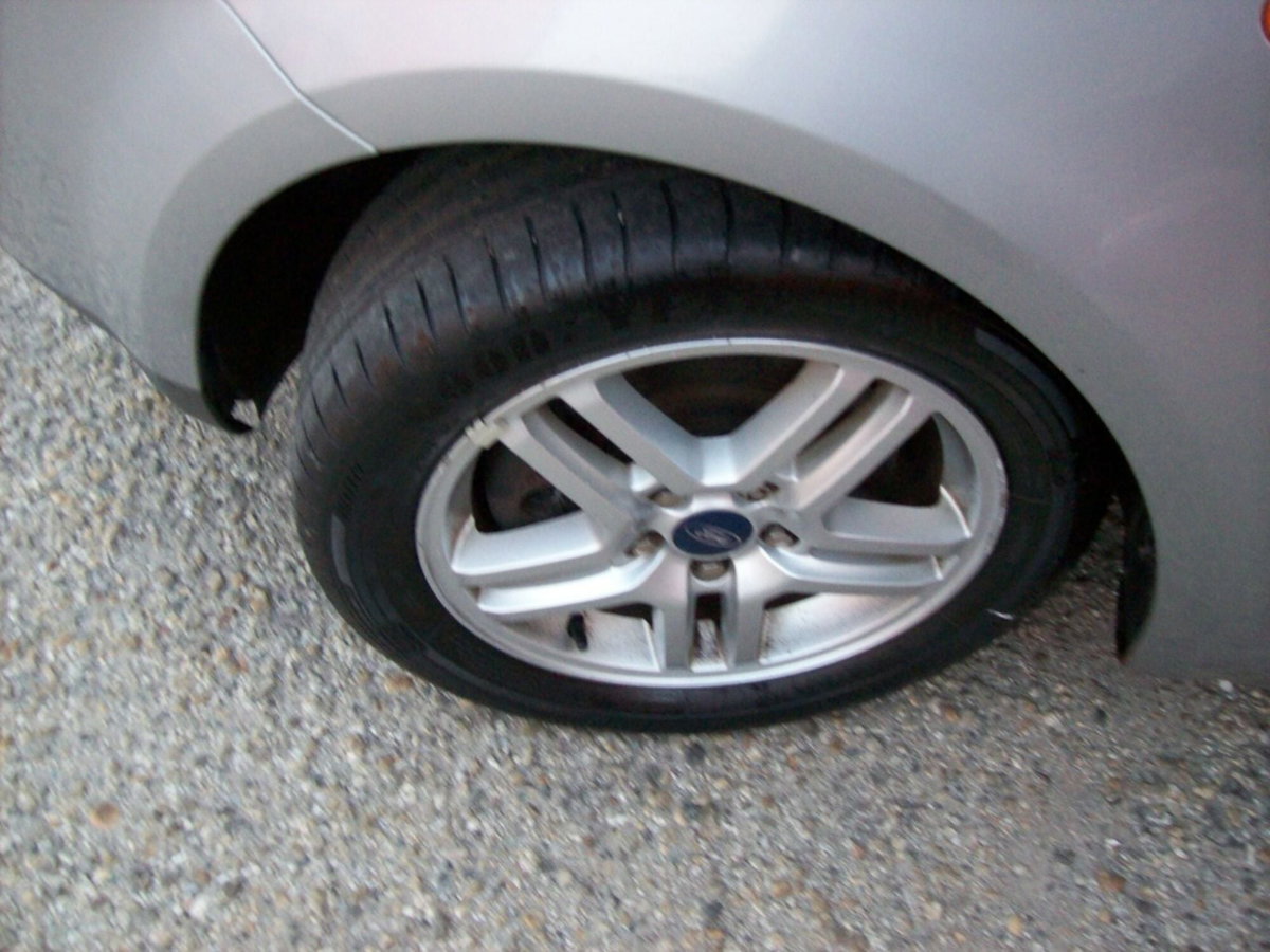 Ford C-Max 2.0 TDCi 136 CV (4)