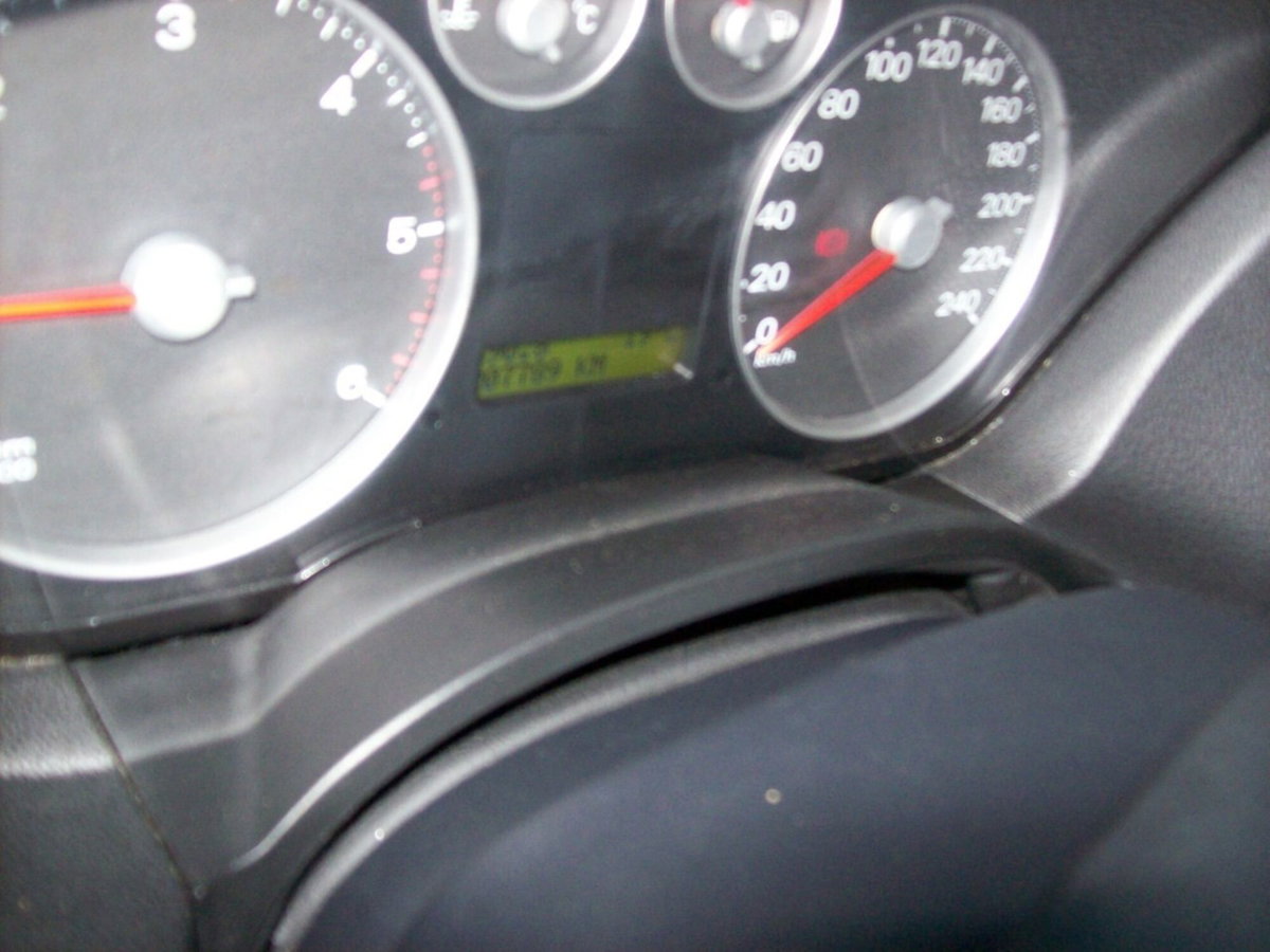 Ford C-Max 2.0 TDCi 136 CV (7)