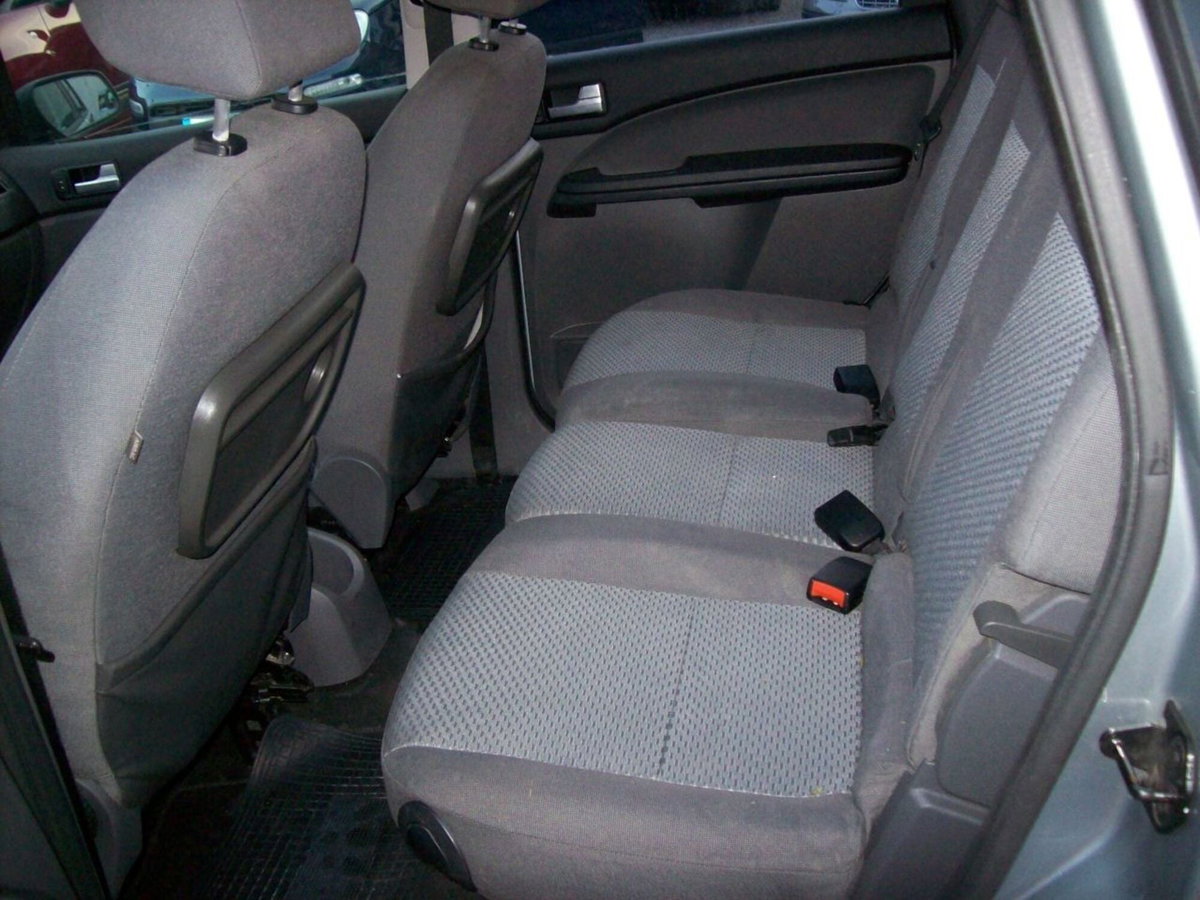 Ford C-Max 2.0 TDCi 136 CV (9)