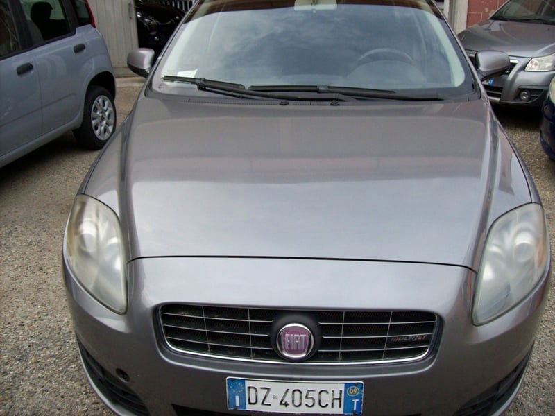 Fiat Croma 1.9 Multijet Emotion