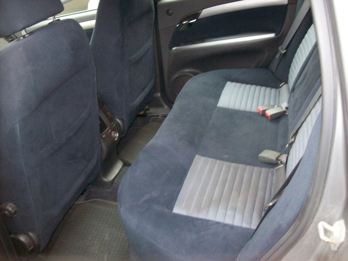 Fiat Croma 1.9 Multijet Emotion (11)