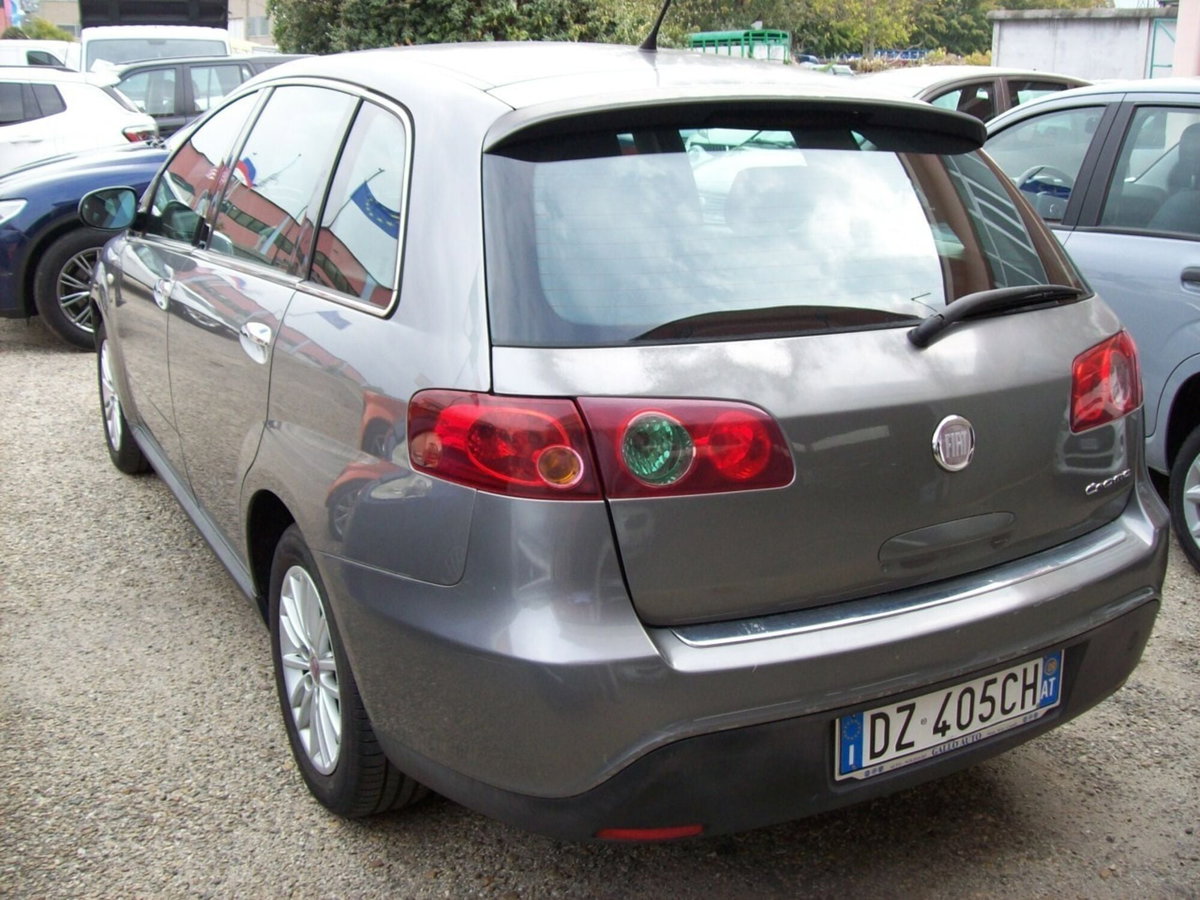 Fiat Croma 1.9 Multijet Emotion (12)