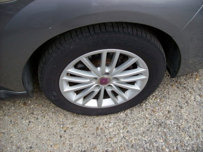 Fiat Croma 1.9 Multijet Emotion (18)