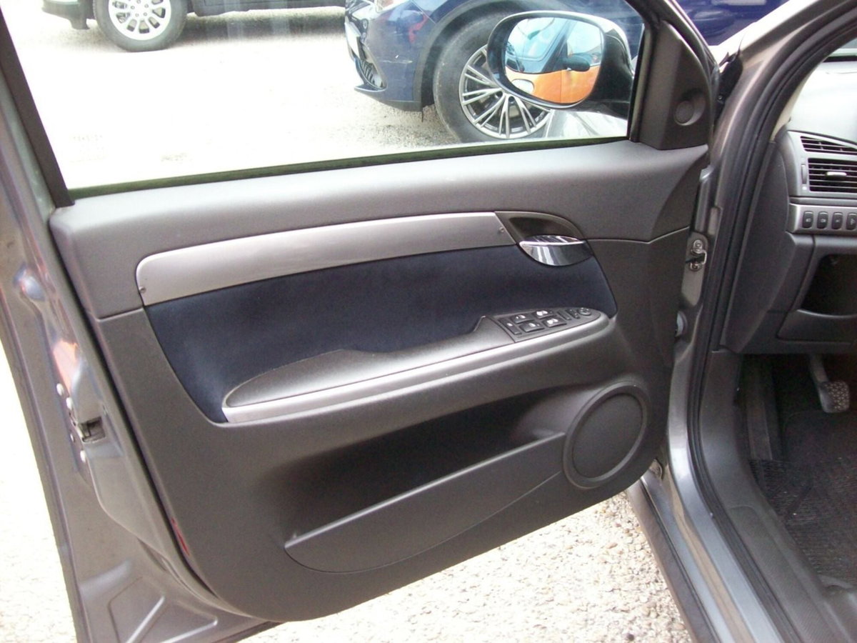 Fiat Croma 1.9 Multijet Emotion (7)