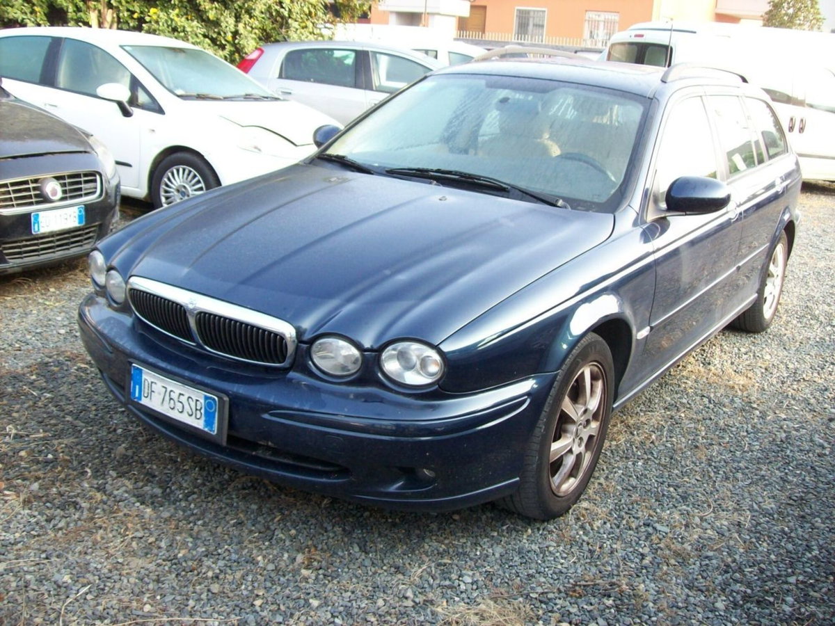 Jaguar X-Type 2.0D cat Wagon Classic (2)