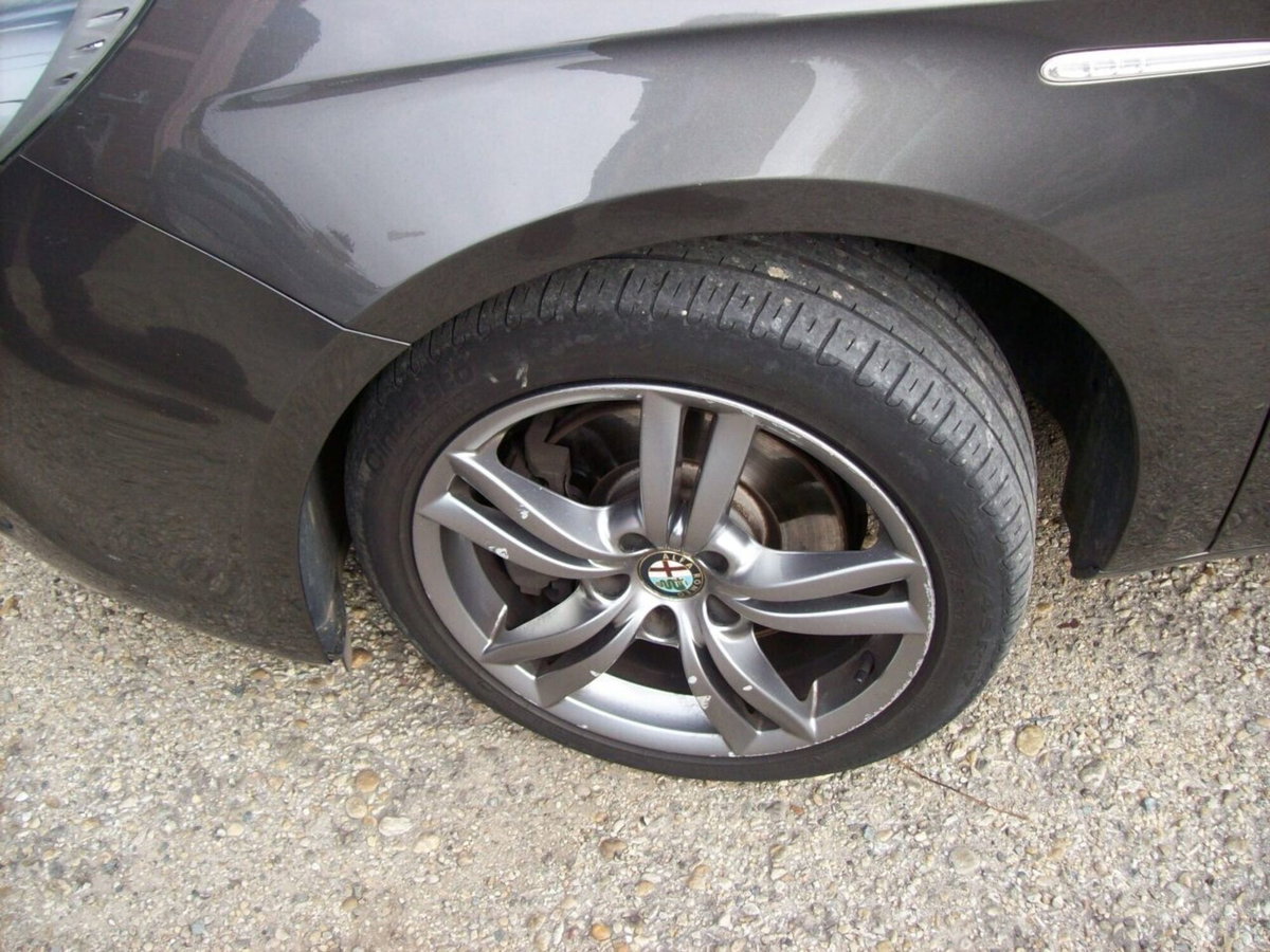 Alfa Romeo Giulietta 2.0 JTDm Sprint 150cv (4)