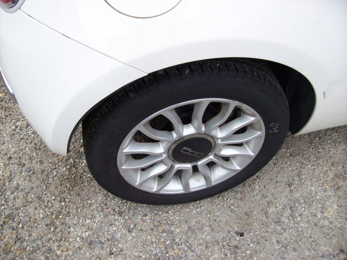 Fiat 500 1.2 Lounge (11)
