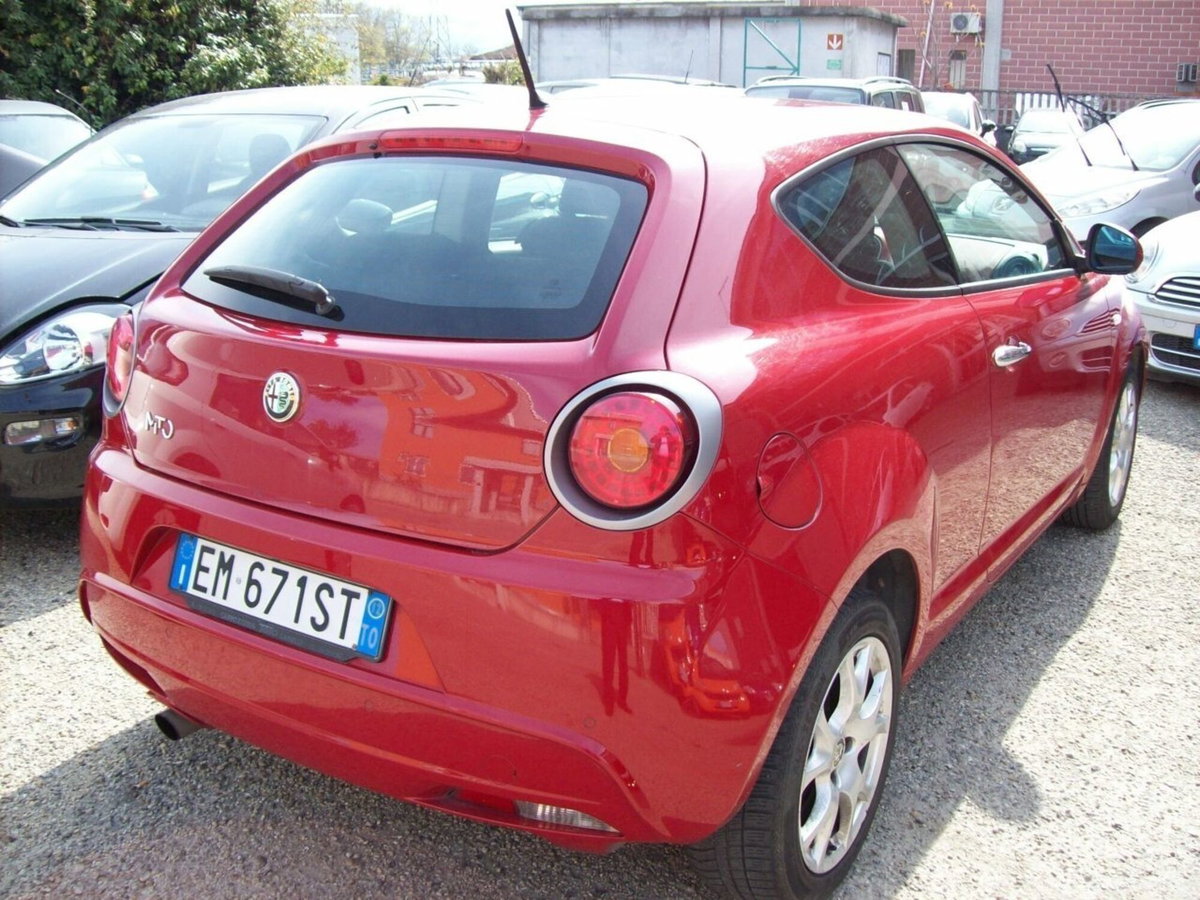 Alfa Romeo MiTo 1.3 JTDm-2 95 CV S&S Distinctive (10)