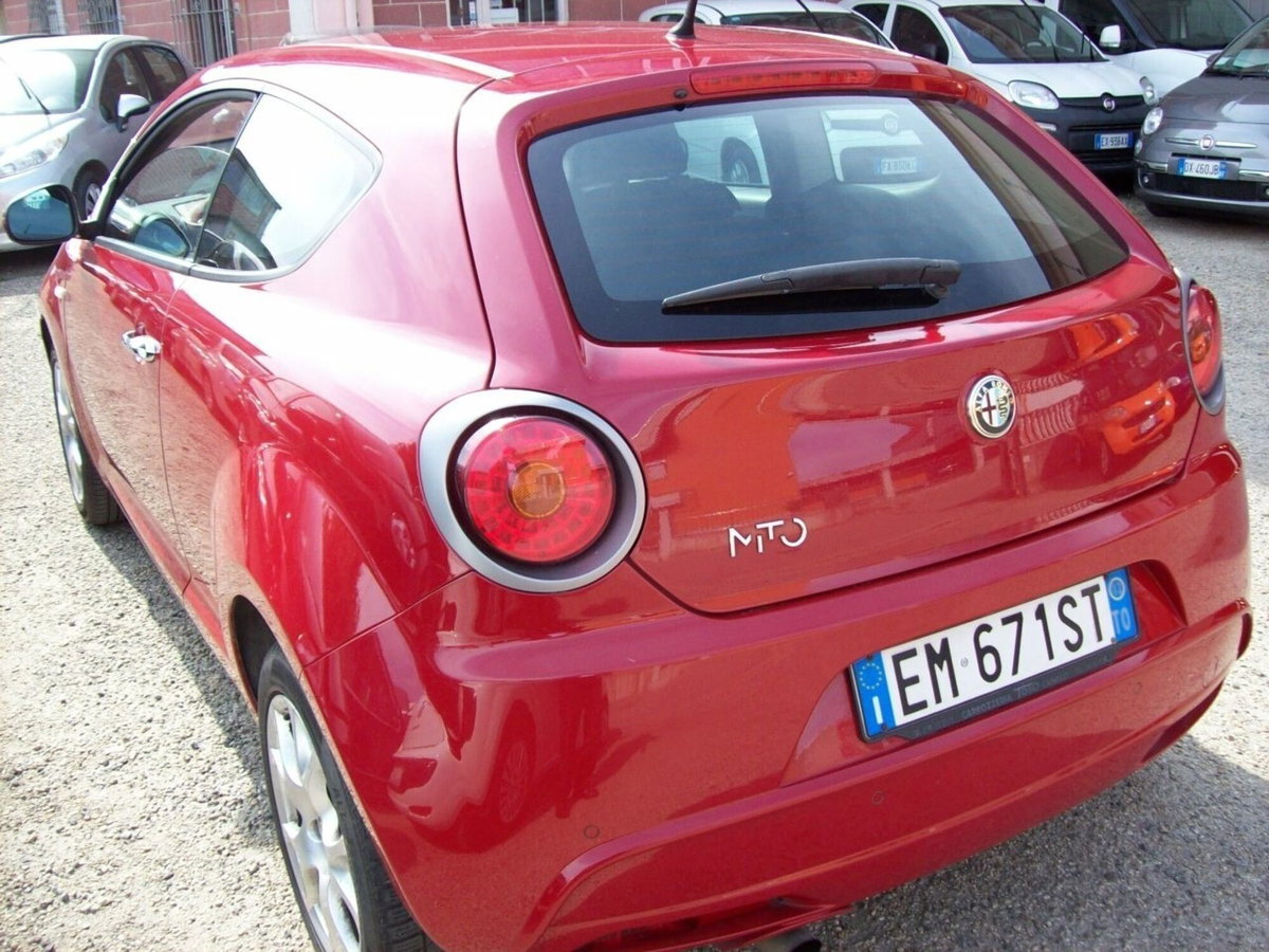 Alfa Romeo MiTo 1.3 JTDm-2 95 CV S&S Distinctive (8)