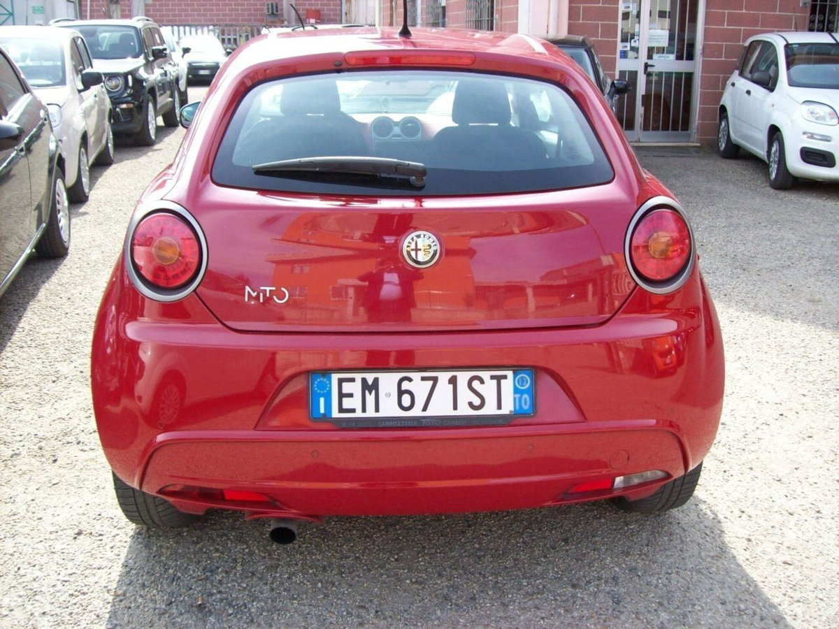 Alfa Romeo MiTo 1.3 JTDm-2 95 CV S&S Distinctive (9)
