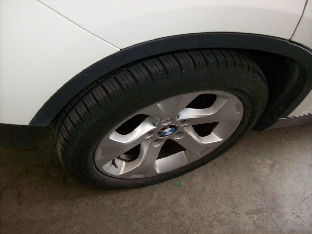 BMW X1 xDrive18d Eletta (13)