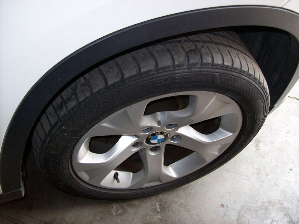 BMW X1 xDrive18d Eletta (16)