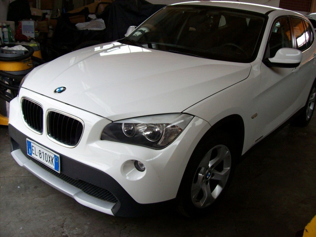BMW X1 xDrive18d Eletta (3)