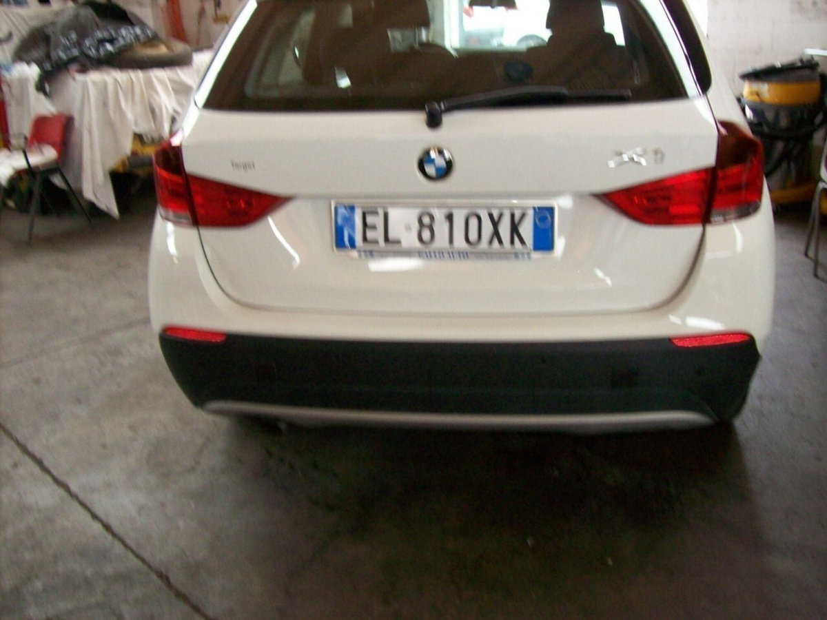BMW X1 xDrive18d Eletta (5)