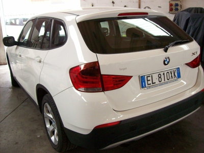 BMW X1 xDrive18d Eletta (6)