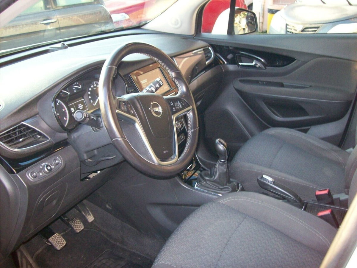 Opel Mokka 1.6 CDTI Ecotec 4x2 Start&Stop Business (11)
