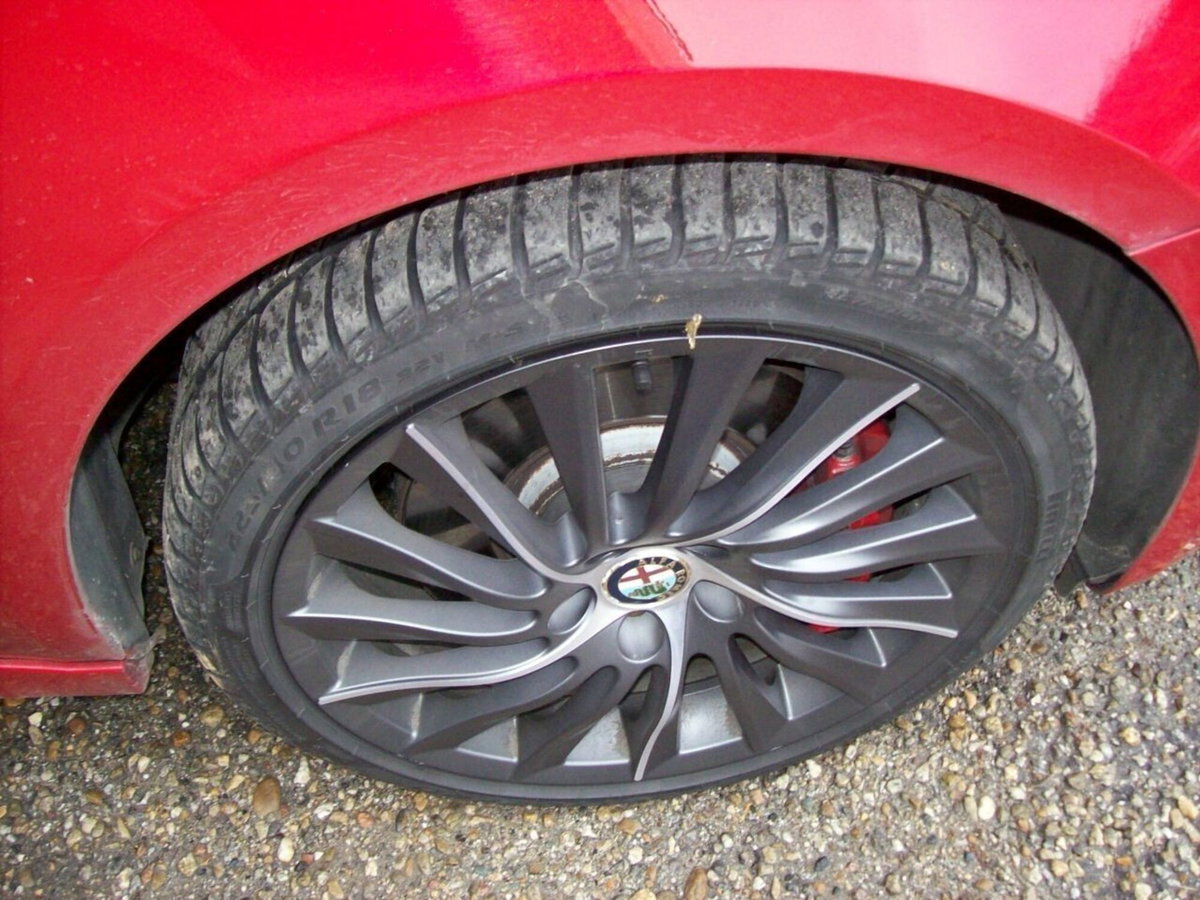 Alfa Romeo Giulietta 2.0 JTDm-2 Distinctive 170cv (20)