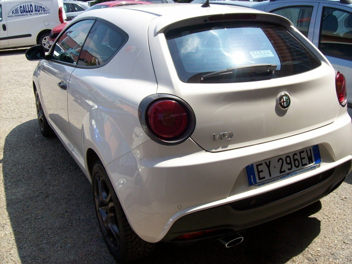 Alfa Romeo MiTo 1.3 JTDm 85 CV S&S Distinctive (7)