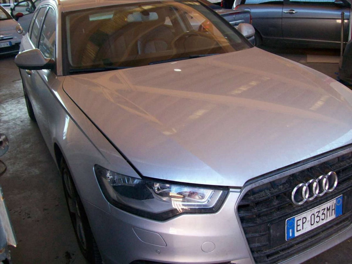 Audi A6 Avant 2.0 TDI 177 CV multitronic (2)