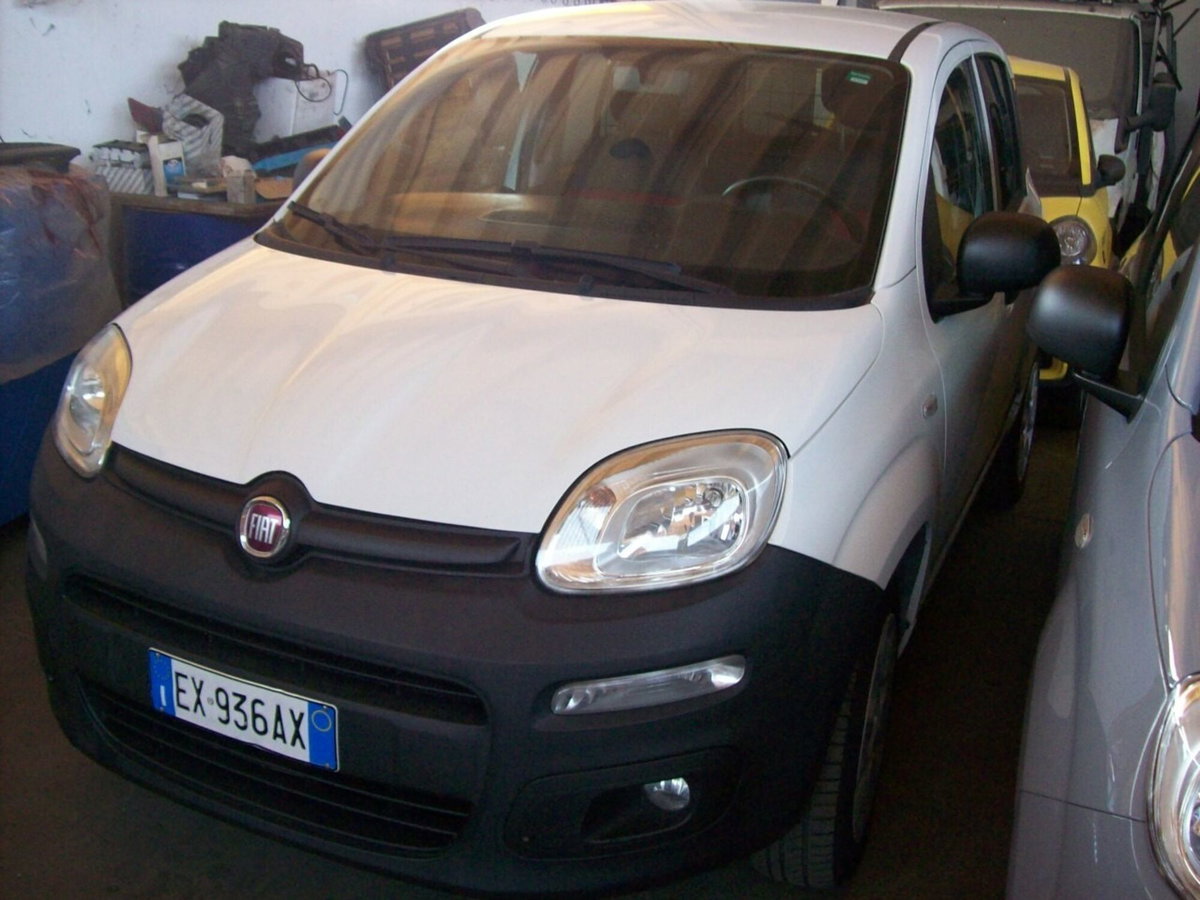 Fiat Panda 0.9 TwinAir Turbo Natural Power Pop Van 2 posti (2)