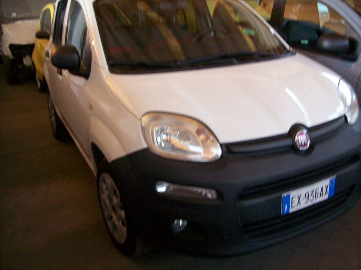Fiat Panda 0.9 TwinAir Turbo Natural Power Pop Van 2 posti (3)