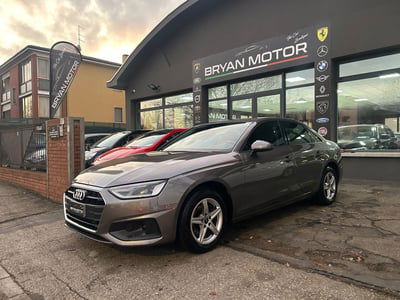 Audi A4 Avant 30 TDI/136 CV S tronic Business Advanced  usata