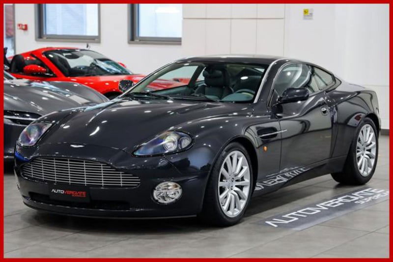 Aston Martin V12 Coupé Vanquish Coupé