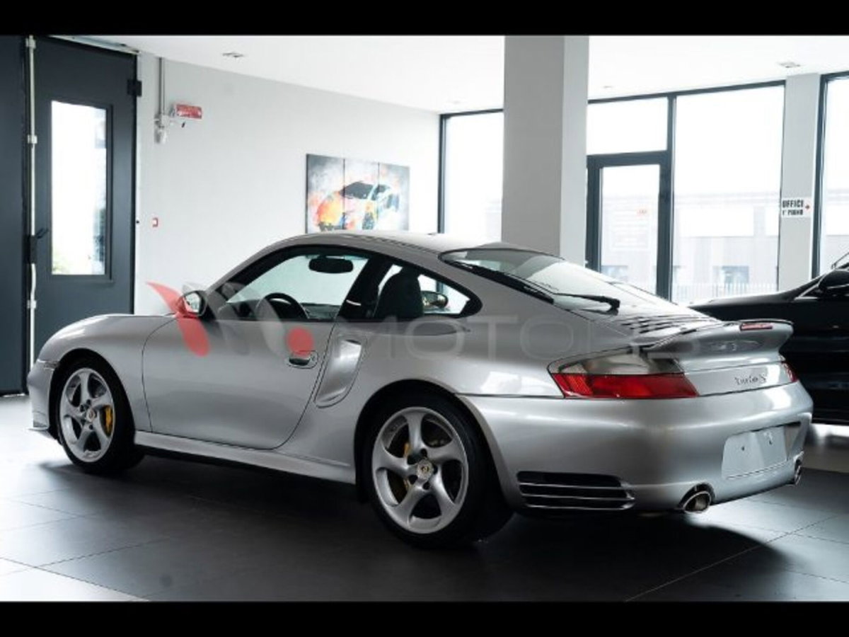 Porsche 911 Coupé 3.6 biturbo cat S (6)