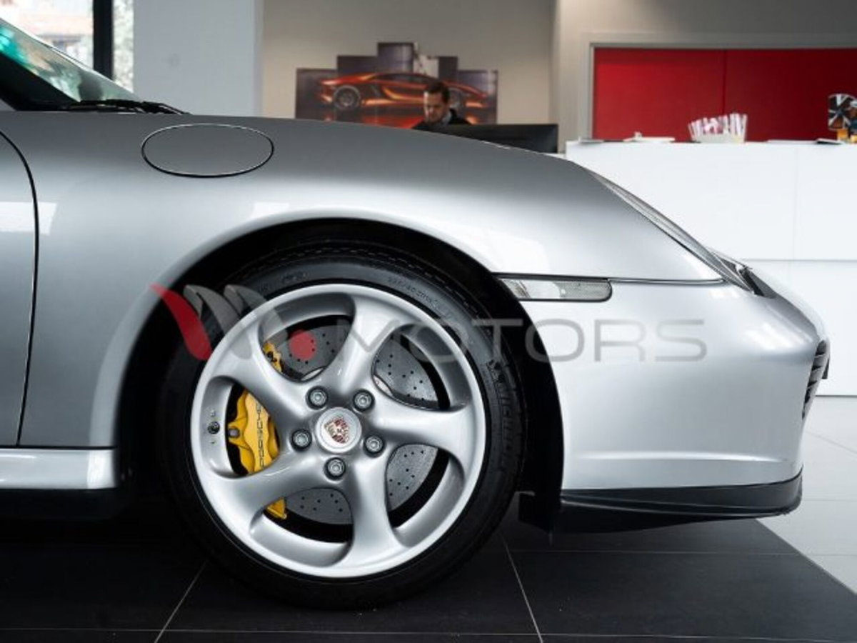 Porsche 911 Coupé 3.6 biturbo cat S (7)