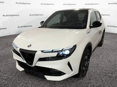 Alfa Romeo Junior 1.2 ibrida Speciale 145cv edct6 nuova