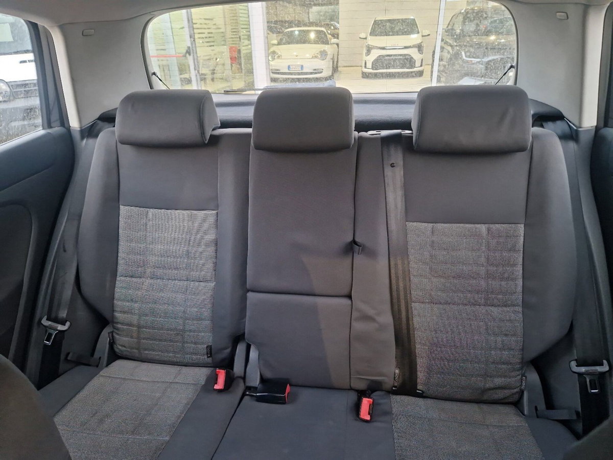 Volkswagen Golf Plus 1.9 TDI Comfortline (12)