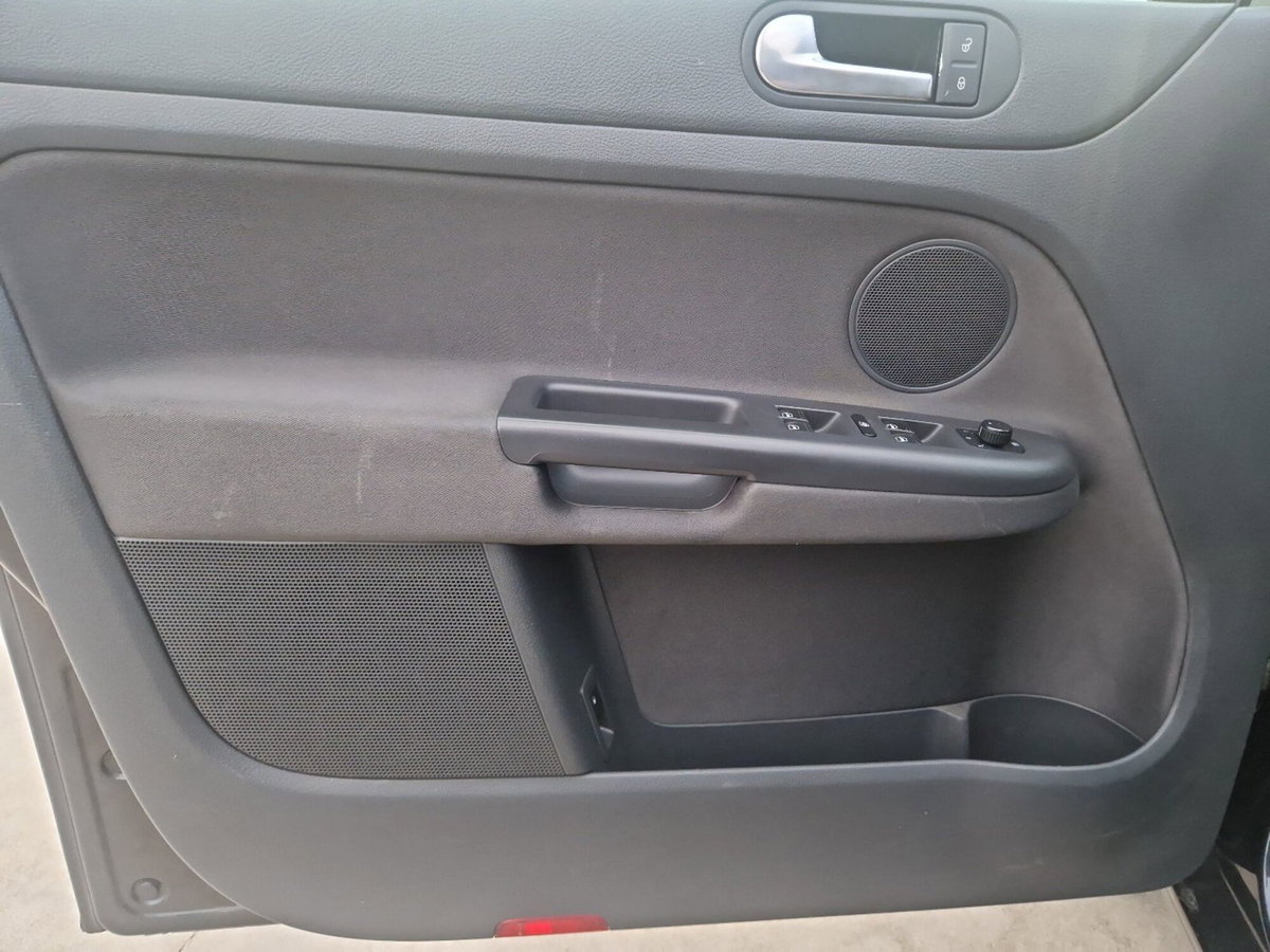 Volkswagen Golf Plus 1.9 TDI Comfortline (14)