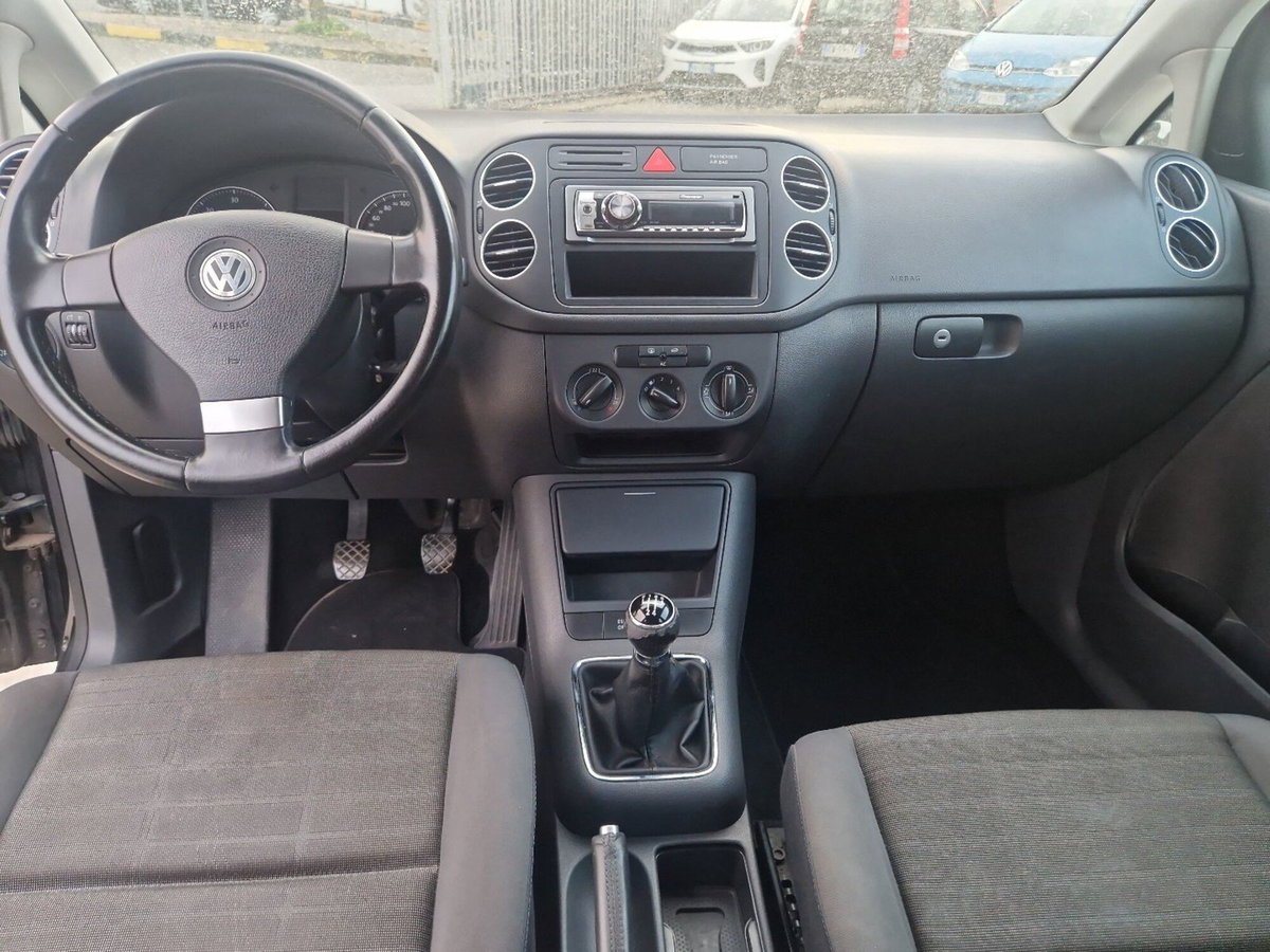 Volkswagen Golf Plus 1.9 TDI Comfortline (15)