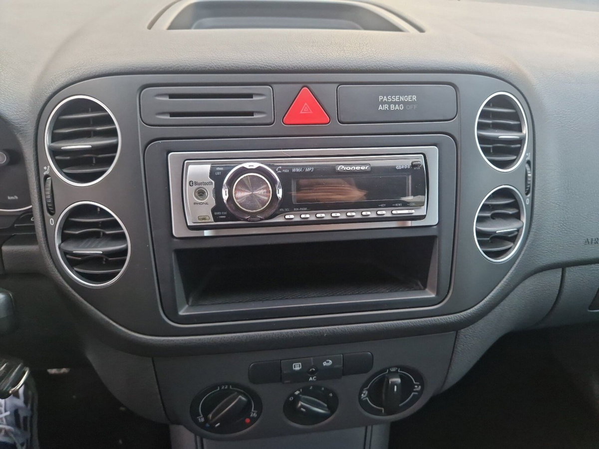 Volkswagen Golf Plus 1.9 TDI Comfortline (18)