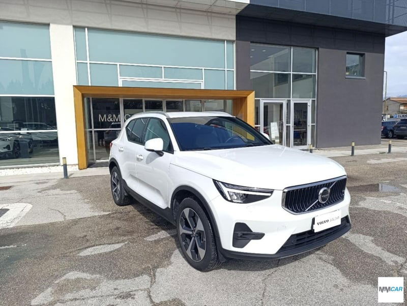 Volvo XC40 2.0 b3 Core auto