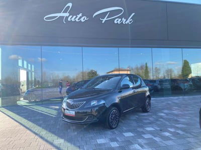 Lancia Ypsilon 1.0 FireFly 5 porte S&S Hybrid Ecochic UnYca usata