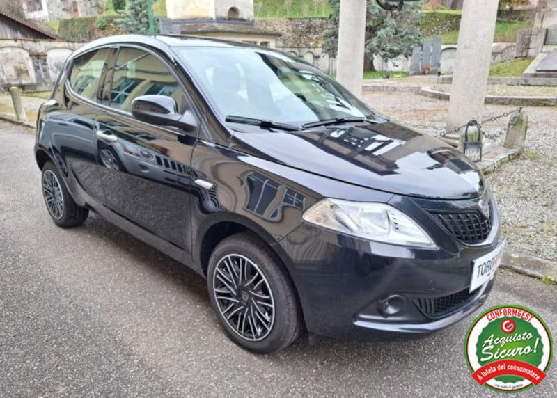 Lancia Ypsilon 1.0 FireFly 5 porte S&S Hybrid Ecochic A. Ferretti