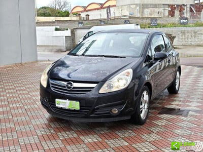 Opel Corsa 1.2 3 porte Club usata