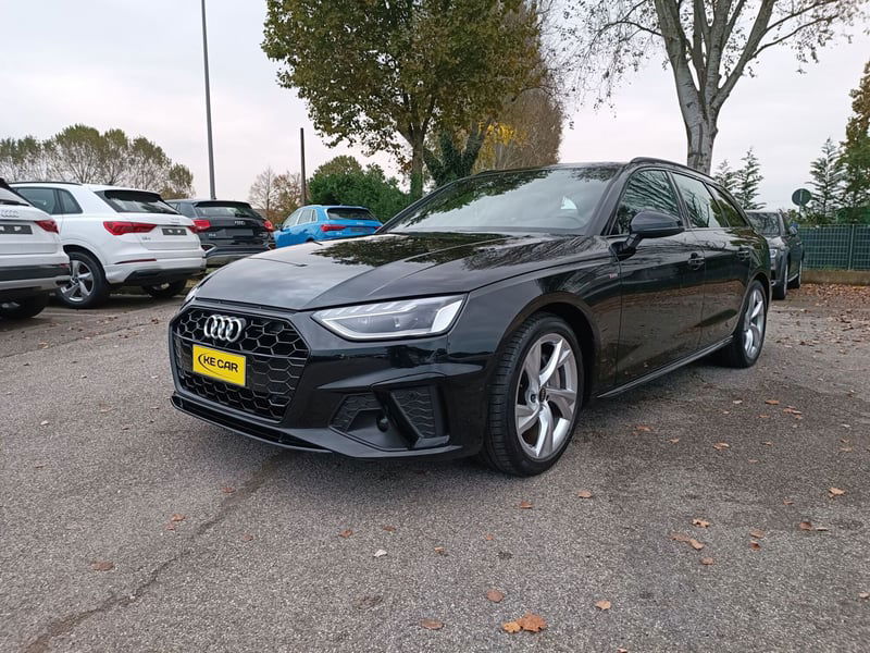 Audi A4 Avant 40 TDI quattro S tronic S line edition