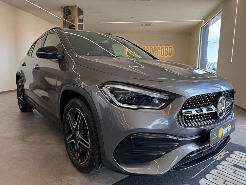 Mercedes-Benz GLA SUV 200 d Automatic 4Matic Premium