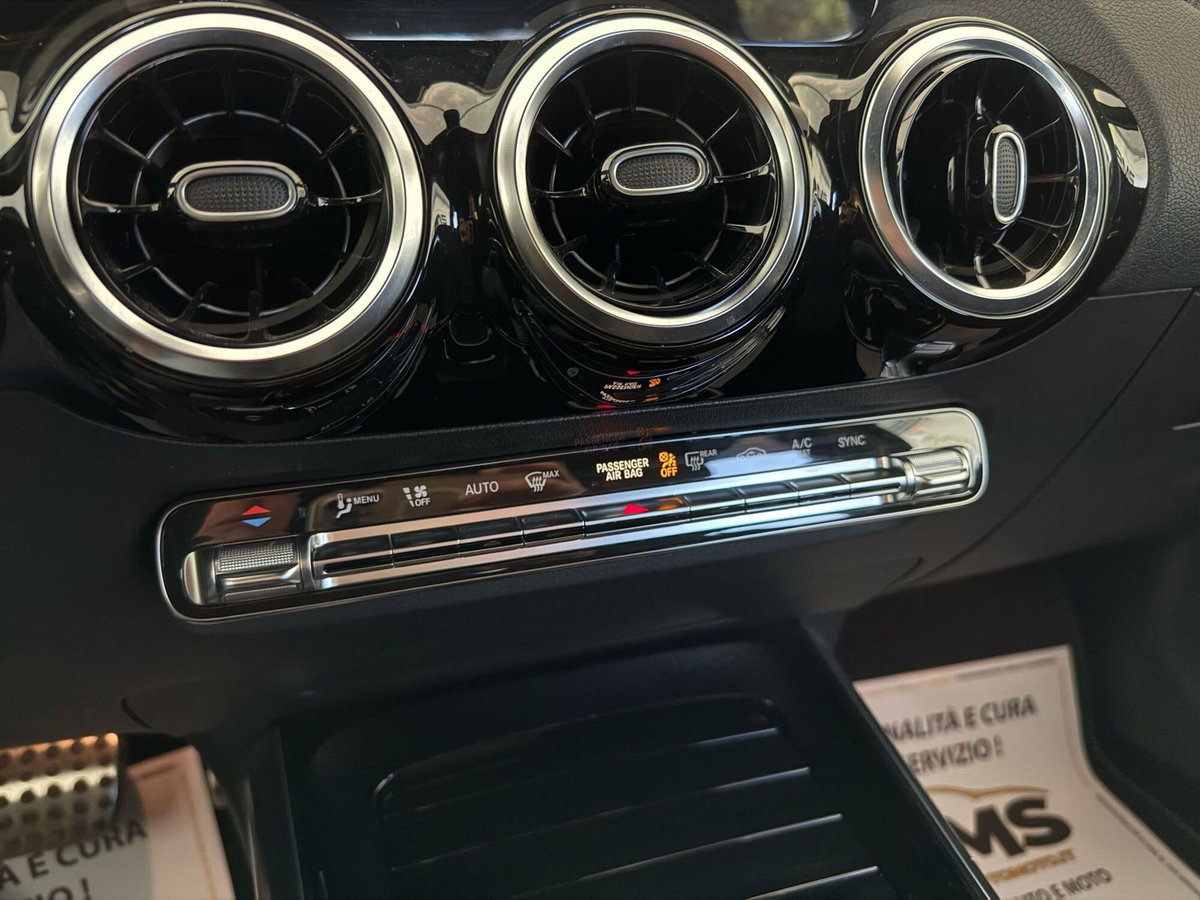 Mercedes-Benz GLA SUV 200 d Automatic Premium (18)