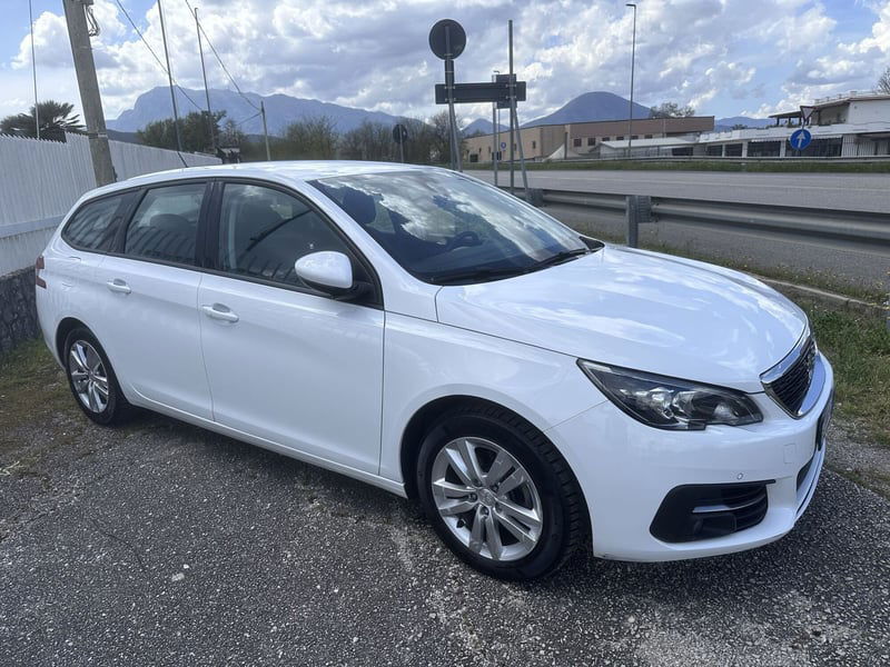 Peugeot 308 SW BlueHDi 130 S&S Business