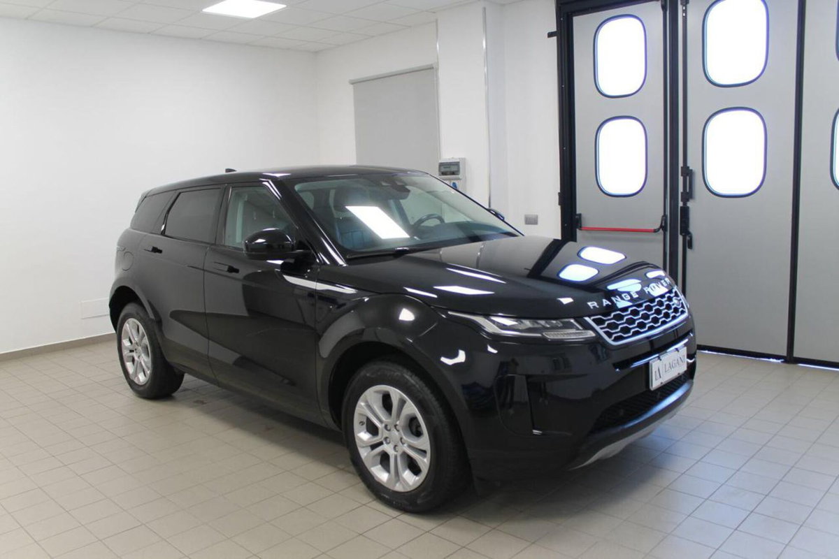 Land Rover Range Rover Evoque 2.0D I4 150CV AWD Business Edit. Premium (3)