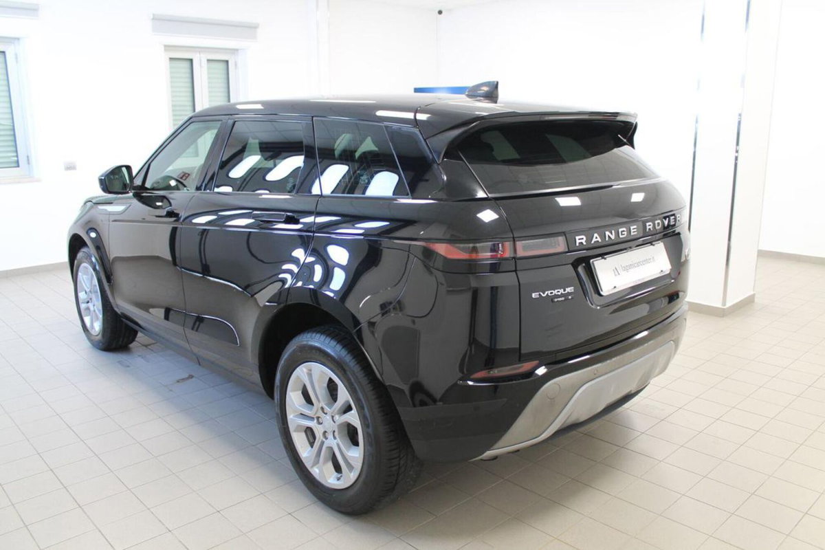 Land Rover Range Rover Evoque 2.0D I4 150CV AWD Business Edit. Premium (6)