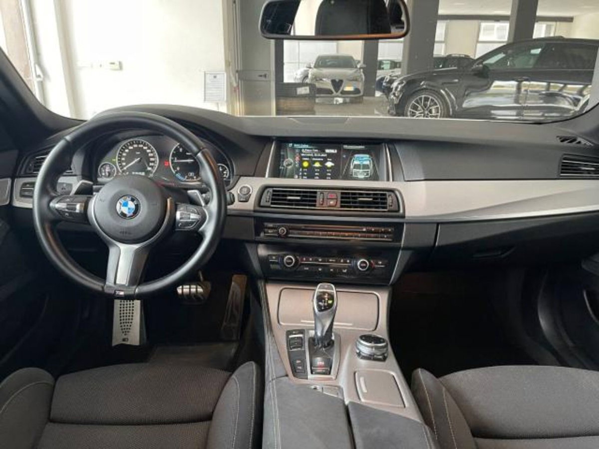 BMW Serie 5 525d xDrive Modern (16)
