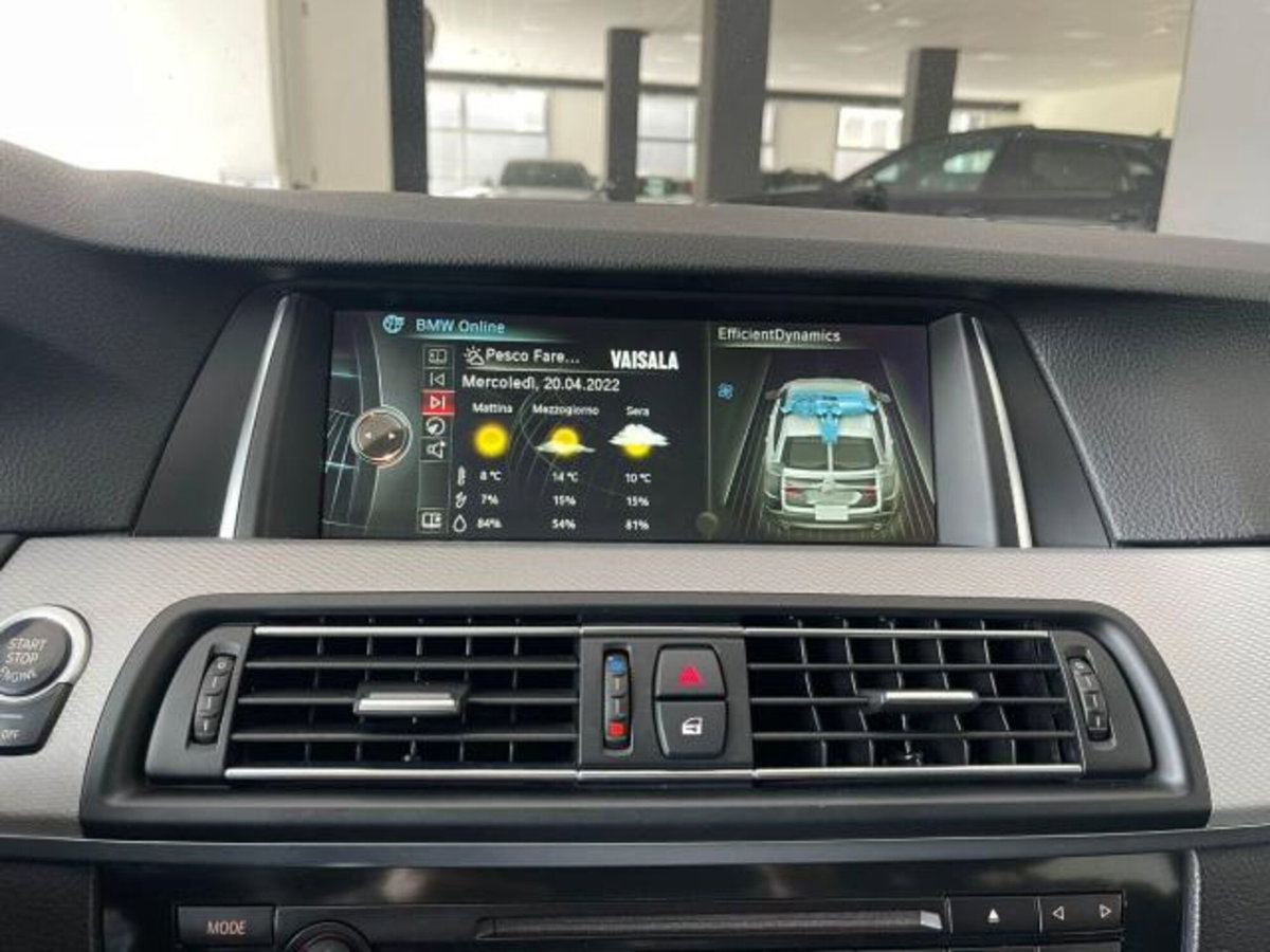 BMW Serie 5 525d xDrive Modern (19)